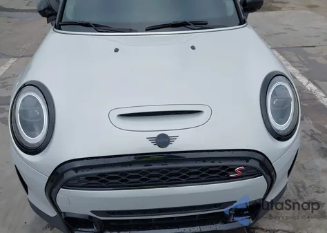 2023 Mini Hardtop Cooper S z USA, uszkodzony, nr VIN WMW53DH03P2S84602